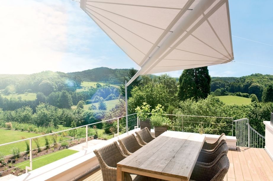 Gesteuertes Sonnensegel Balkon